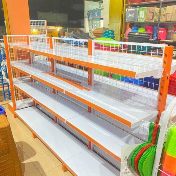 pembuatan rak minimarket di minimarket tara malang